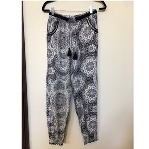 Knox Rose pants